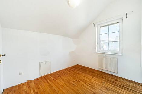 Жилище, Томачево: 15