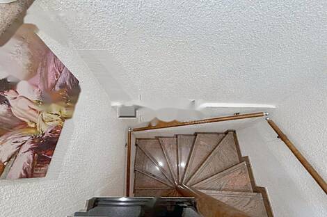 Здание коммерческого назначения Зупанчичева Яма: 11