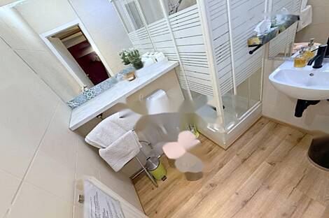 Здание коммерческого назначения Зупанчичева Яма: 17