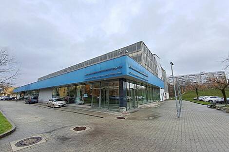 Квартира Шишка используется под коммерческое помещение.: 8