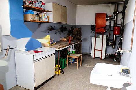 Жилище, Метлика: 2