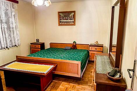 Жилище, Метлика: 9