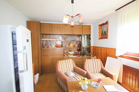 Квартира, Армия: 9