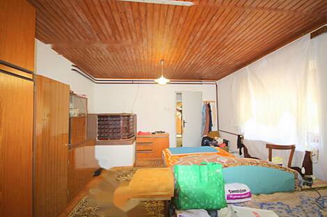 Квартира, Армия: 13