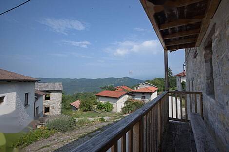 Жилье в Лиге: 14