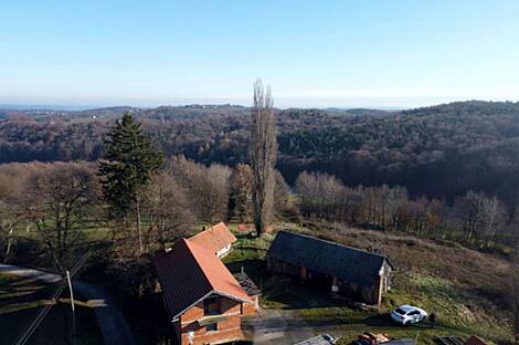 Дом, Кочкий Врх: 4