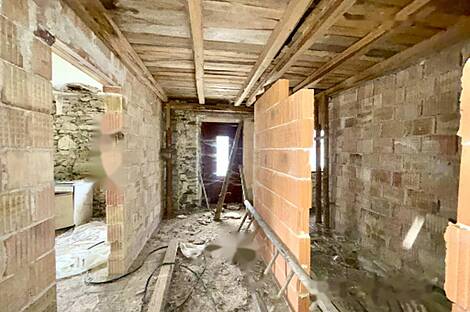 Жильё, расположенное в Любно-об-Савине: 15