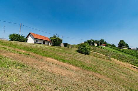 Жилище, Юршинци: 10