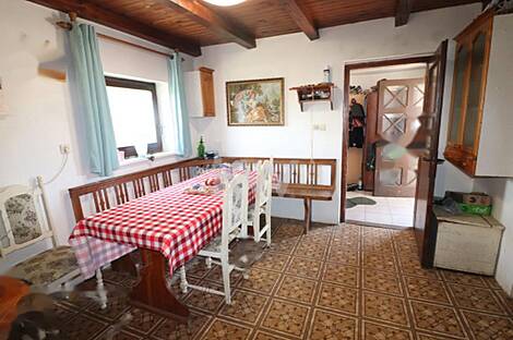 Квартира, Долена: 9