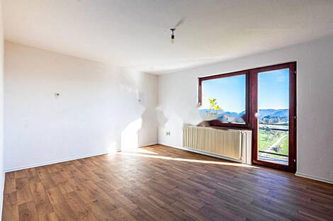 Жилище возле леса в Севнице.: 6