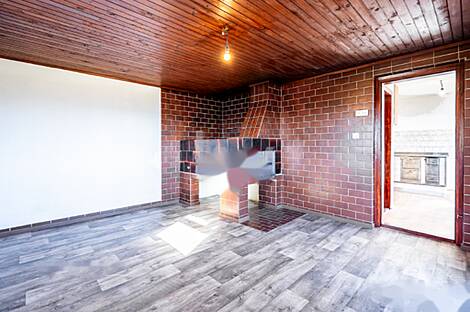 Жилище возле леса в Севнице.: 7