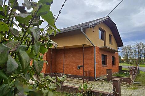 Жилище, Добровник: 15