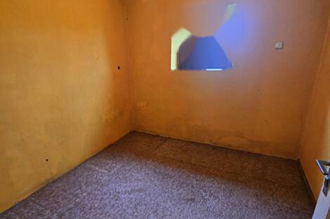 Жилище, Добровник: 16