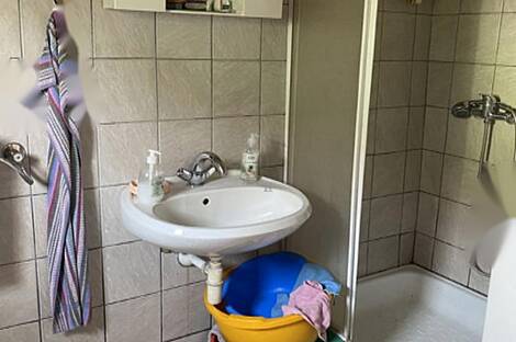 Здание, Лопершицы, окрестности Орможа: 5