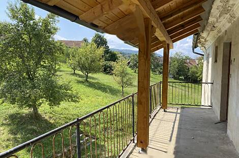 Жилище, Баня Лока: 10