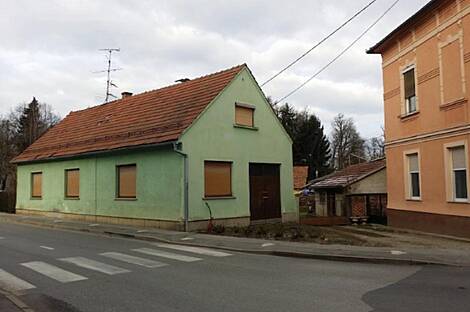 Дом в Лютомере.: 1