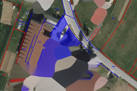 Здание с атриумом Межговци у Песнице: 2