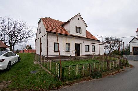 Дом в Моравцах в районе Словенских Горицах: 1