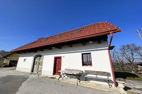 Здание в Храсте об Бистрице: 18