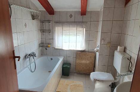 Дом Драгонья в два этажа: 25