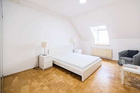 2,5-комнатная квартира в центре: 4