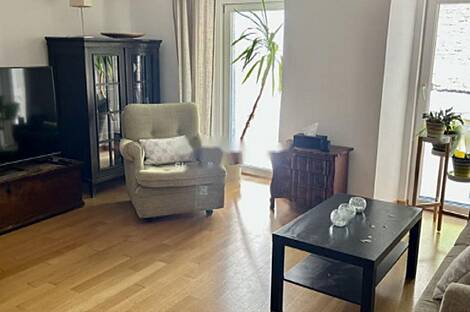 Центральное расположение, квартира с более чем пятью комнатами: 19