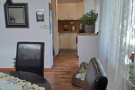 Квартира с тремя комнатами в Моще.: 6