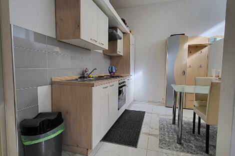 Студия в Дравле: 18