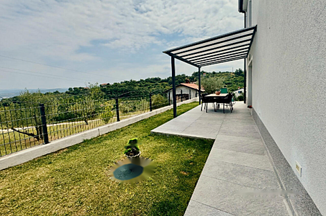 Дом Близнец в Ново Гриньян: 3