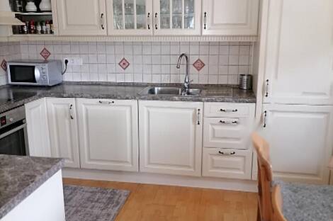 Квартира с четырьмя комнатами в Гунцле: 1