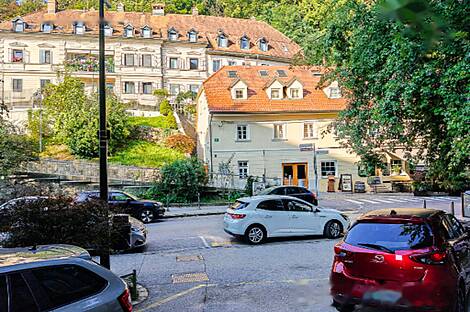 Трехкомнатная квартира, расположена в центре Любляны.: 14