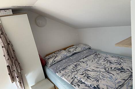 Квартира с тремя комнатами в центральной части города: 1