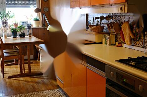 Апартаменты с тремя комнатами в центральной части города: 8