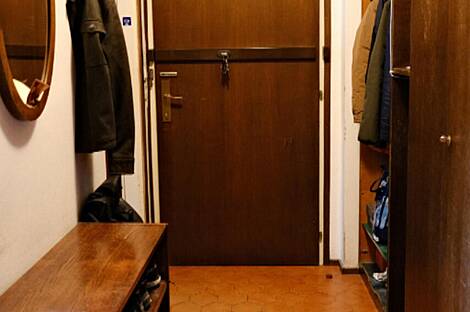 Апартаменты с тремя комнатами в центральной части города: 10