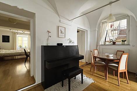 Квартира с четырьмя комнатами в центральной части города: 9