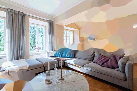 Четырехкомнатная квартира в центре.: 4