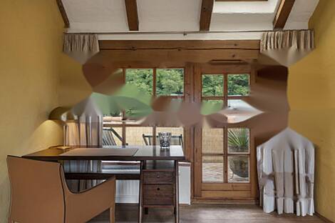 Апартаменты из пяти комнат в центральной части города.: 27