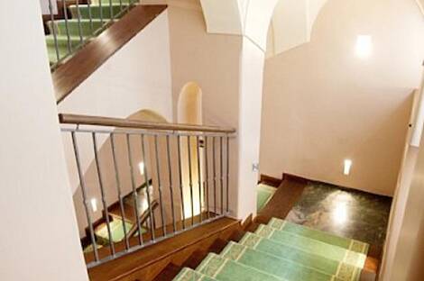 Четырехкомнатная квартира в центре.: 8