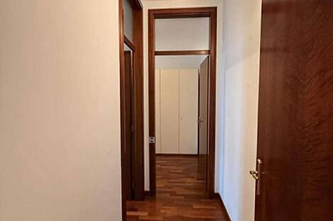 Дом с 5 и более комнатами в центре: 13