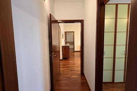 Дом с 5 и более комнатами в центре: 14