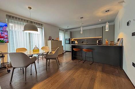 Четырехкомнатная квартира в центре: 1