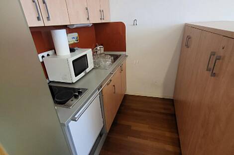 Шишка - торговое пространство: 12