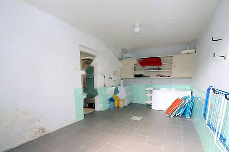 Блед, дом: 24