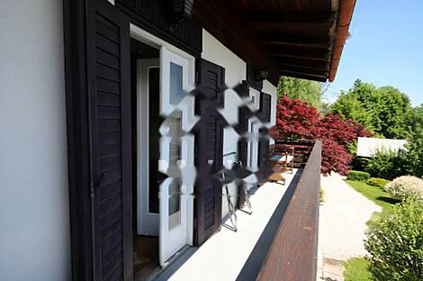 Блед, дом: 25