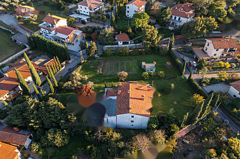 У моря стоит дом Чежарьи: 20