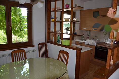 Дом, Беги: 12