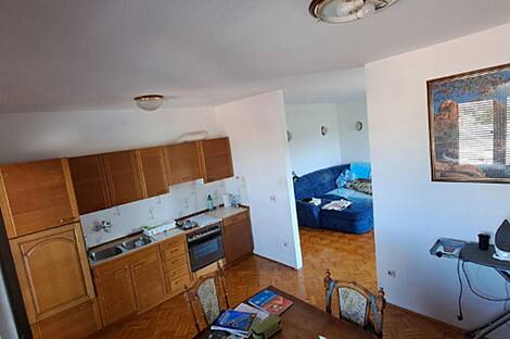 Дом, Беги: 18