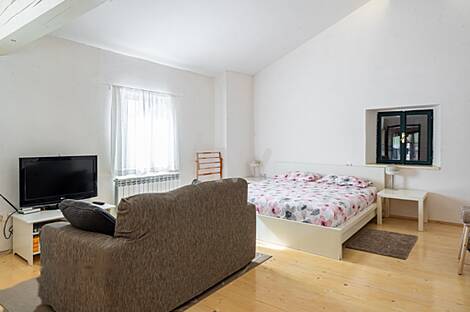 Дом, Комен: 14