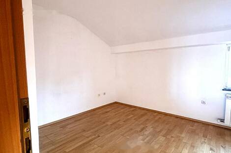 Квартира с тремя комнатами рядом с морем: 6