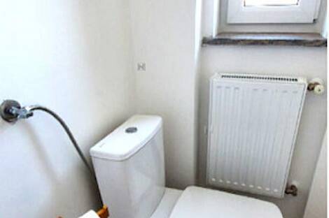 Квартира с четырьмя комнатами в центральной части Любляны.: 2